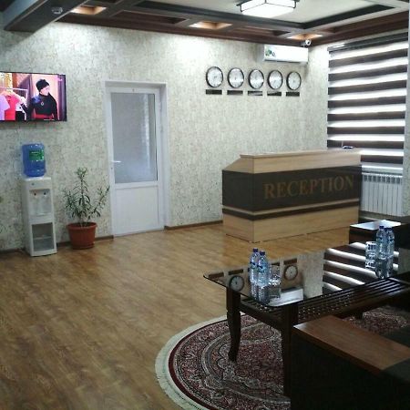 Hostel Farovon Marghilon Luaran gambar