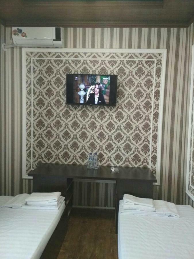 Hostel Farovon Marghilon Luaran gambar