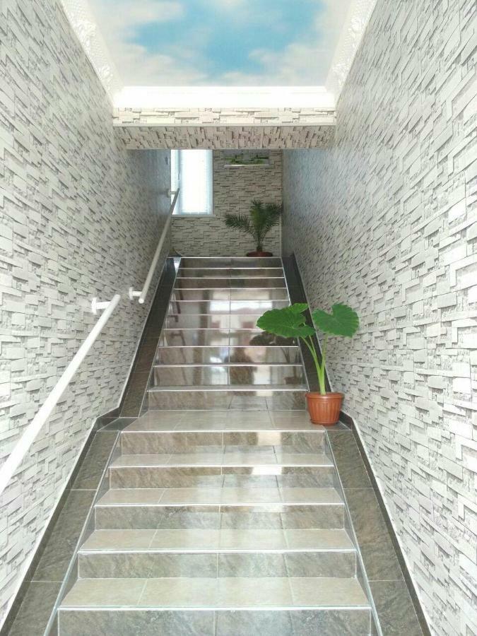 Hostel Farovon Marghilon Luaran gambar