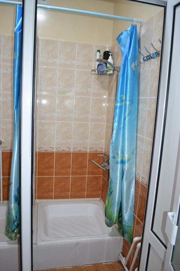Hostel Farovon Marghilon Luaran gambar